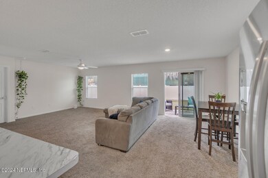 2464 Beachview Dr, Jacksonville, FL 32218 - photo 2