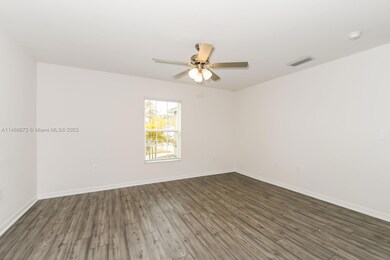 unlisted-address, Fort Myers, FL 33913 - photo 6