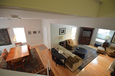 1033 Michigan Ave, Columbus, OH 43201 - photo 4