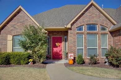 Lovely curb appeal.