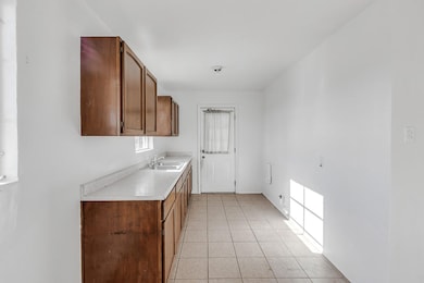 1110 Cuba Dr, El Paso, TX 79915 - photo 7