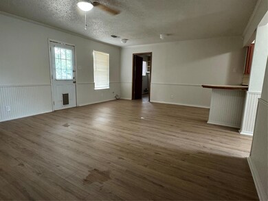 1211 Carla St, Denison, TX 75020 - photo 3