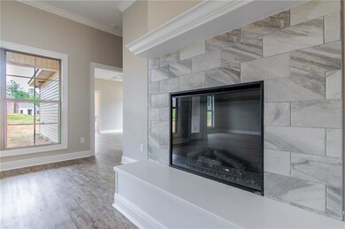 4450 Hathern Dr, Pineville, LA 71360 - photo 2