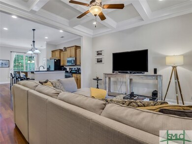 210 W 36th St, Savannah, GA 31401 - photo 4