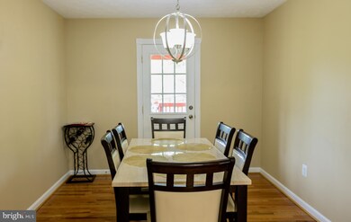 18126 Tebbs Ln, Dumfries, VA 22026 - photo 5