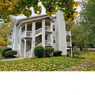 7453 Newcastle Golf Club Rd unit A304, Newcastle, WA 98059 - photo 2