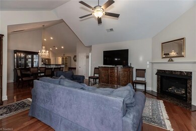 33 Pitlockry Place, Greensboro, NC 27407 - photo 7