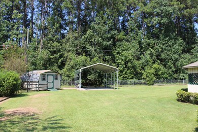 208 Pineview Dr, Laurel, MS 39440 - photo 6