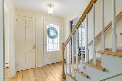 96 Mohegan Rd Manasquan NJ-large-011-28-