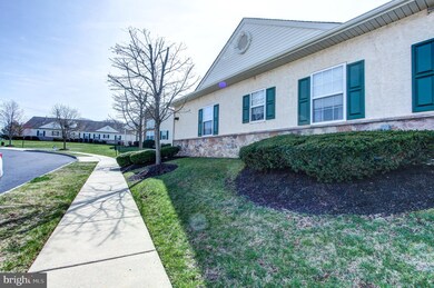 128 Arbour Ct, North Wales, PA 19454 - photo 4