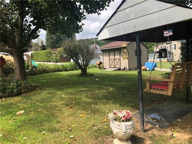 7 Oak St, Homer City, PA 15748 - photo 3