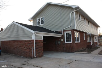 2201 Apache St, Hyattsville, MD 20783 - photo 7