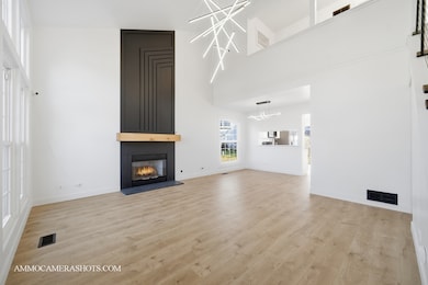 1329 Gloucester Cir, Carol Stream, IL 60188 - photo 6