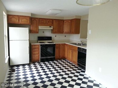 13914 Winding Ridge Ln, Centreville, VA 20121 - photo 6