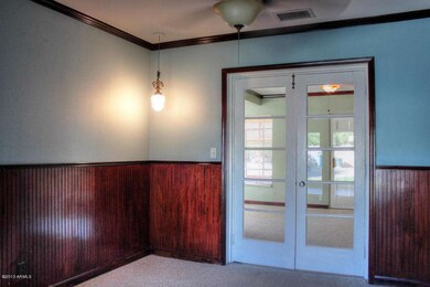 4 Dining Room