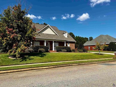 208 Estates Way, Warner Robins, GA 31088 - photo 2