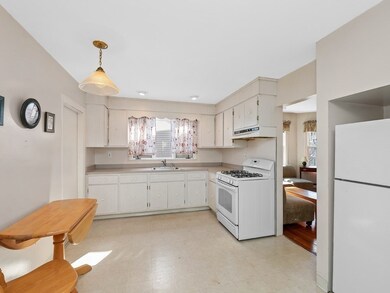 31 & 33 Knowlton St, Somerville, MA 02145 - photo 7