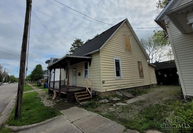 338 S Walnut St, Wilmington, OH 45177 - photo 3