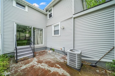 3328 Altamont Ave, Cleveland, OH 44118 - photo 6