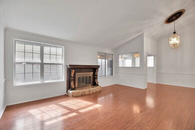 7619 Lemma Dr, Houston, TX 77041 - photo 6