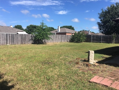 311 Tolleson Dr, Celina, TX 75009 - photo 2