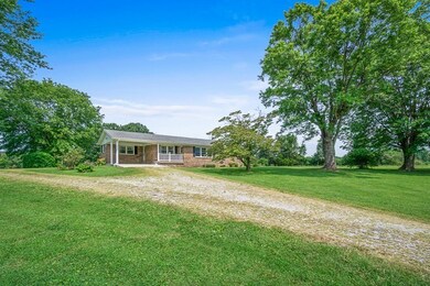 1406 Three Island Rd, Walling, TN 38587 - photo 4