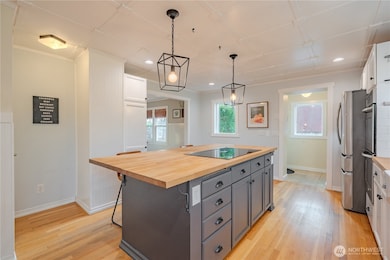 1025 NW Pacific Hwy, La Center, WA 98629 - photo 5