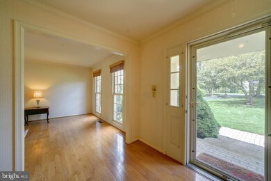 10209 Scaggsville Rd, Laurel, MD 20723 - photo 4