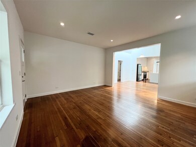1411 Branard St, Houston, TX 77006 - photo 4