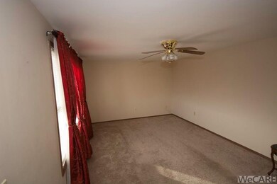 10627 Rupert Rd, Wapakoneta, OH 45895 - photo 3