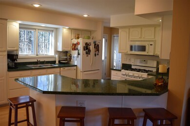 91 Country Club Rd, Wilmington, VT 05363 - photo 6