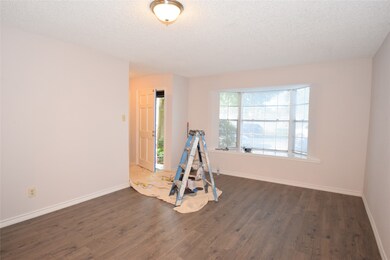 14239 Misty Meadow Ln, Houston, TX 77079 - photo 3