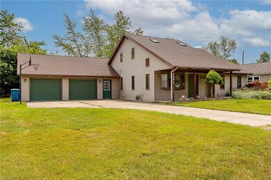 705 Idlewood Ave, Sheffield Lake, OH 44054 - photo 3