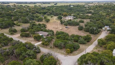 8 Mesquite Trail, Weatherford, TX 76087 - photo 4