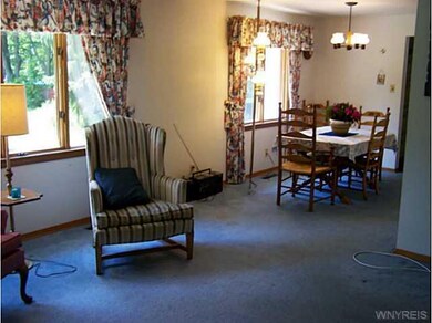 1403 Forbes St, North Tonawanda, NY 14120 - photo 4