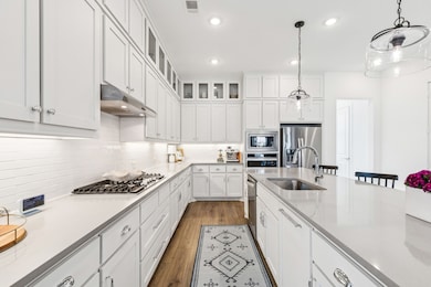 8120 Bromley Dr, Dallas, TX 75231 - photo 6