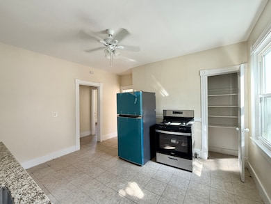 33 E Raymond St unit 35, Hartford, CT 06112 - photo 4