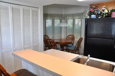 Eat In Kitchen