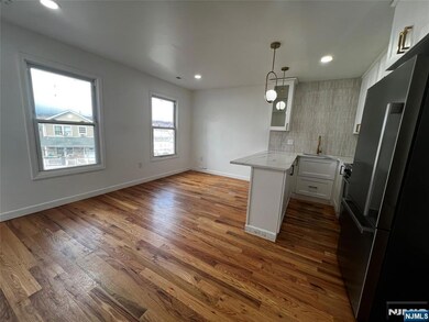25 Highland St unit 3, Paterson, NJ 07524 - photo 7