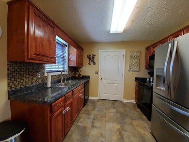 50 Jamison Ct, Manchester, TN 37355 - photo 6