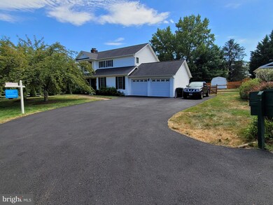 702 W Holly Ln, Purcellville, VA 20132 - photo 3
