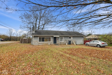 1523 Northcrest Dr, Anderson, IN 46012 - photo 2