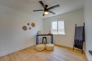 8896 Belfast Cir, San Diego, CA 92126 - photo 7