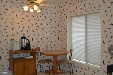 3031 Fallstaff Rd unit 207C, Baltimore, MD 21209 - photo 5