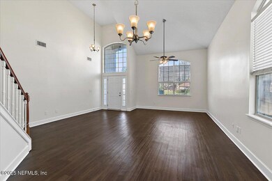 04-Dining to Living Room