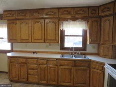 1925 15th St E, Glencoe, MN 55336 - photo 7