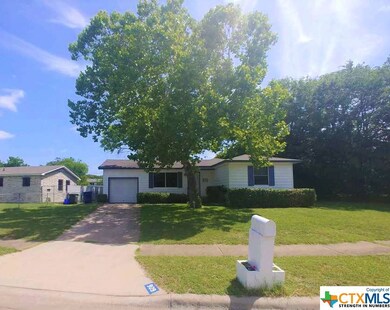 909 Leonhard St, Copperas Cove, TX 76522 - photo 2