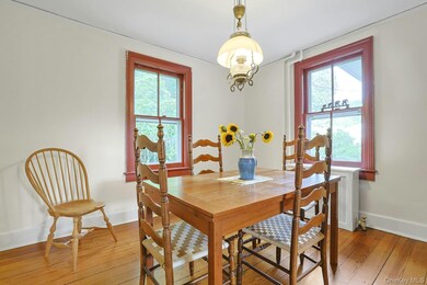 51 Choate Ln, Pleasantville, NY 10570 - photo 6