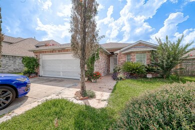 9914 Buena Park Ct, Houston, TX 77089 - photo 3