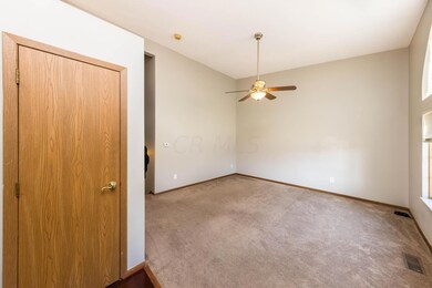 1047 Cypress Ridge Place, Columbus, OH 43228 - photo 4